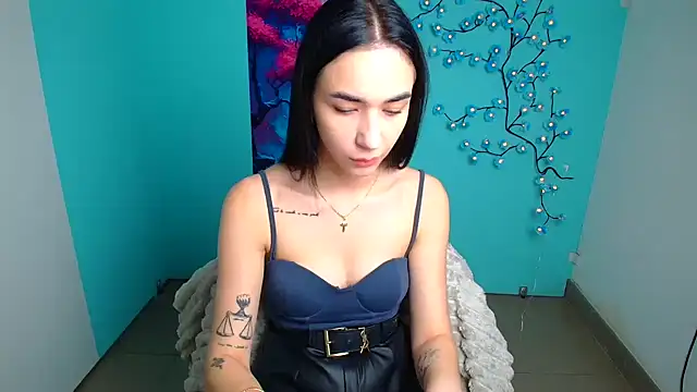 Snapshot of Bella_Night4 chatting on November 2025 06:50:02 AM Bella Night4 online show from November 2025 06:50:02 AM