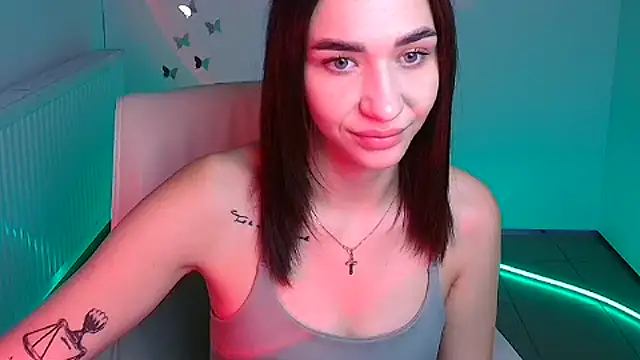 Snapshot of Bella_Night4 chatting on September 2025 05:30:01 AM Bella Night4 online show from September 2025 05:30:01 AM
