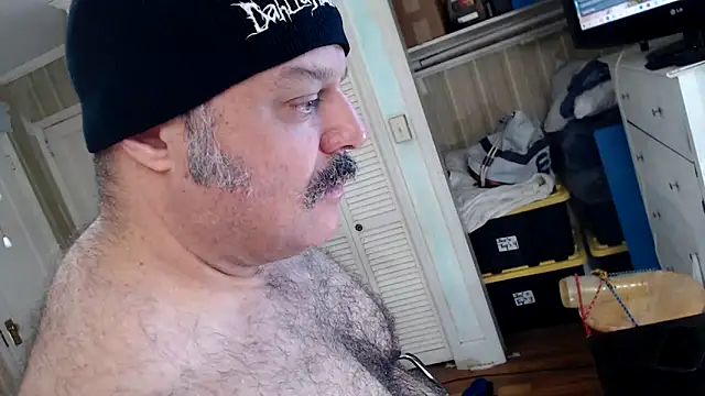 bullmusclejoe online show from December 2025 12:28:02 PM