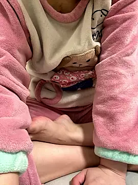 Snapshot of Winnie-1016 chatting on January 2026 10:41:02 AM Winnie-1016 online show from January 2026 10:41:02 AM