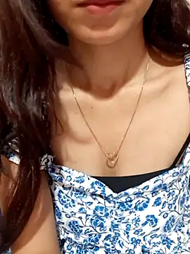 Snapshot of siya_rani67 chatting on October 2025 02:27:02 PM siya rani67 online show from October 2025 02:27:02 PM