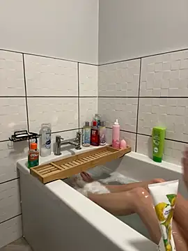 Snapshot of CheekyChelseaX chatting on November 2025 06:34:01 PM CheekyChelseaX online show from November 2025 06:34:01 PM