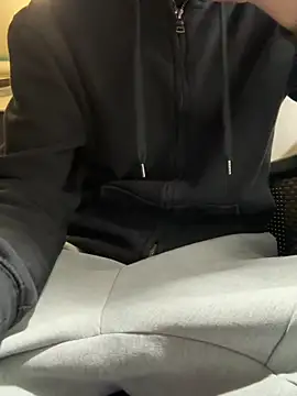 Snapshot of 420boy__ chatting on November 2025 09:08:01 PM 420boy online show from November 2025 09:08:01 PM