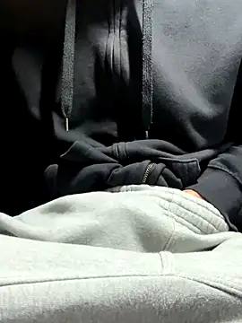 Snapshot of 420boy__ chatting on November 2025 08:14:01 PM 420boy online show from November 2025 08:14:01 PM