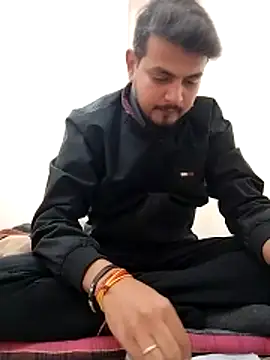 7incpink online show from December 2025 03:56:01 AM