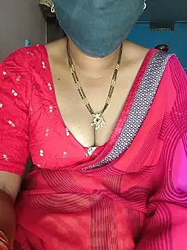Snapshot of SindhuHappy chatting on June 2026 11:32:02 PM SindhuHappy online show from June 2026 11:32:02 PM