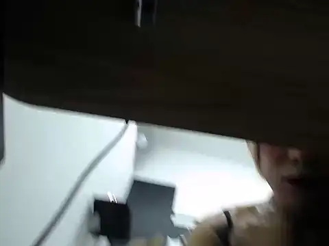 laura fit online show from November 2025 08:01:01 PM