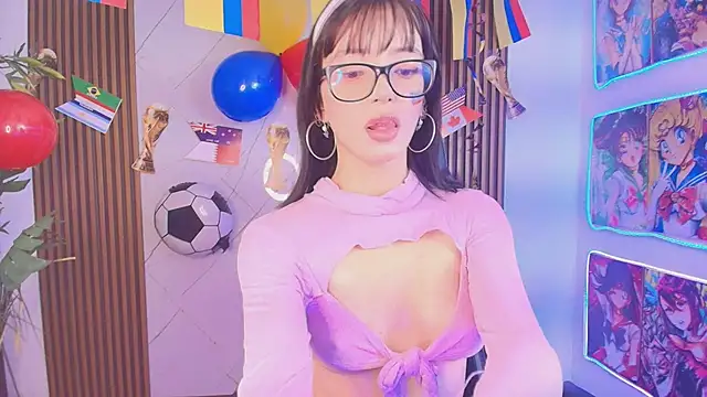 Snapshot of Sweet_1Angel chatting on June 2026 04:29:02 AM Sweet 1Angel online show from June 2026 04:29:02 AM