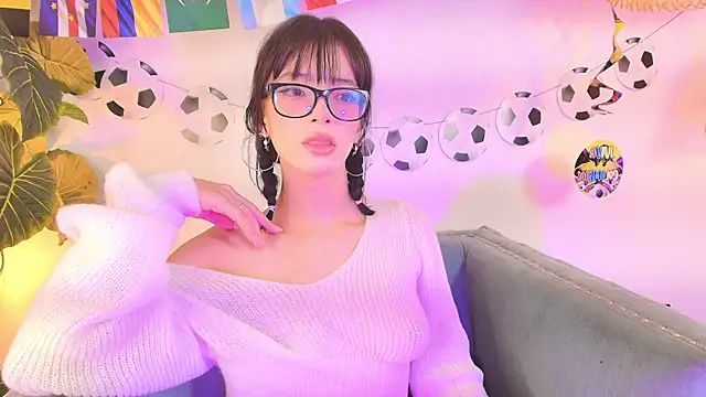 Snapshot of Sweet_1Angel chatting on June 2026 05:02:02 AM Sweet 1Angel online show from June 2026 05:02:02 AM