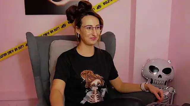 LysAd online show from October 2025 04:17:02 PM