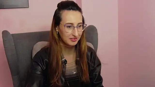 LysAd online show from November 2025 04:40:02 PM