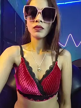 Snapshot of royeoy22 chatting on April 2026 10:17:01 AM royeoy22 online show from April 2026 10:17:01 AM