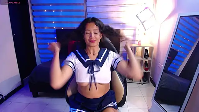  Mia Evans 1 online show from October 2025 07:59:01 PM