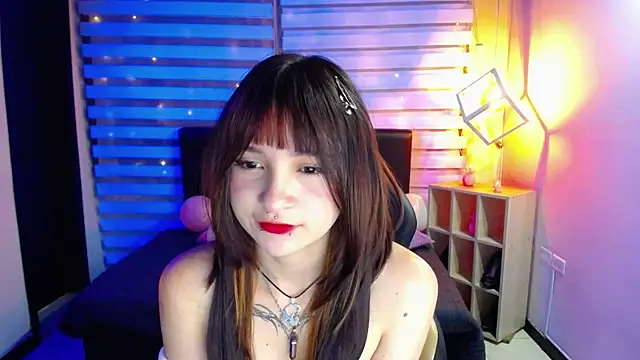  Charlotte Collins  online show from September 2025 01:21:01 PM
