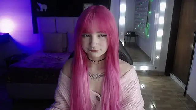  Charlotte Collins  online show from March 2026 03:02:01 PM