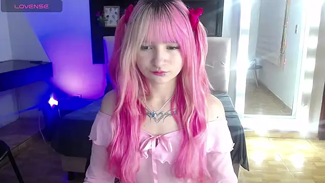  Charlotte Collins  online show from July 2026 04:29:02 PM