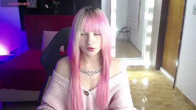  Charlotte Collins  online show from June 2026 03:10:02 PM