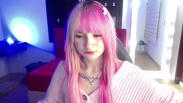 Snapshot of _Charlotte_Collins_ chatting on May 2026 03:22:01 PM Charlotte Collins online show from May 2026 03:22:01 PM