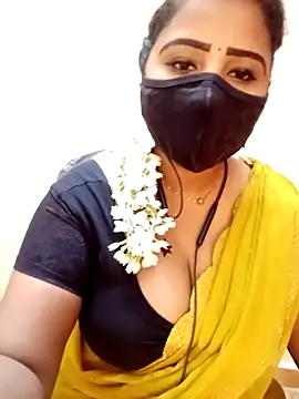 Snapshot of tamil_Vennila chatting on December 2025 07:03:01 AM tamil Vennila online show from December 2025 07:03:01 AM