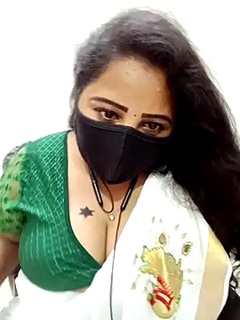 Snapshot of tamil_Vennila chatting on December 2025 07:04:02 PM tamil Vennila online show from December 2025 07:04:02 PM