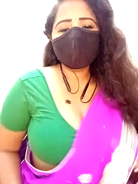 Snapshot of tamil_Vennila chatting on December 2025 07:46:02 AM tamil Vennila online show from December 2025 07:46:02 AM