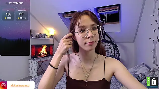  karin online show from October 2025 08:42:01 PM