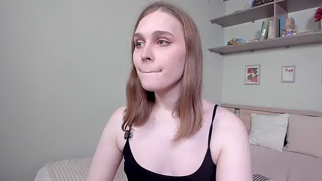 Snapshot of havagooday_ chatting on April 2026 02:24:01 PM havagooday online show from April 2026 02:24:01 PM
