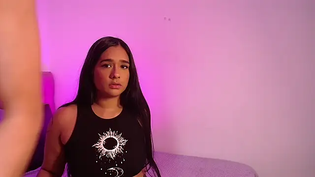 mae nathan  online show from May 2026 12:04:01 AM