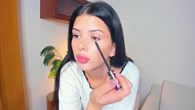 JoCauterucci online show from September 2025 07:04:02 AM