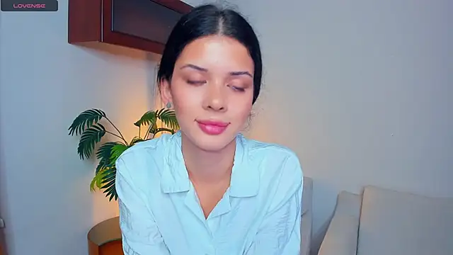 JoCauterucci online show from October 2025 07:09:01 AM