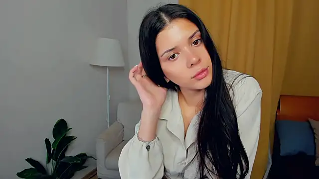 JoCauterucci online show from November 2025 07:12:01 AM