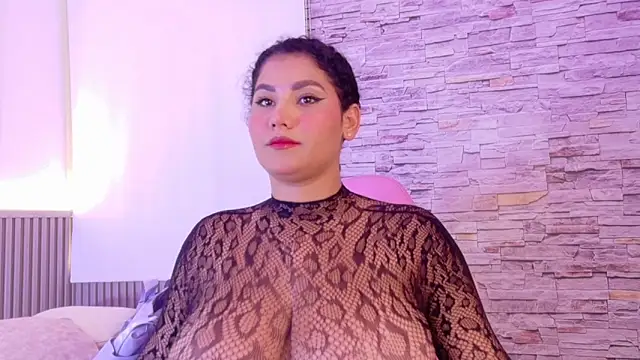 Snapshot of liz_monserrat_1 chatting on May 2026 07:53:02 PM liz monserrat 1 online show from May 2026 07:53:02 PM