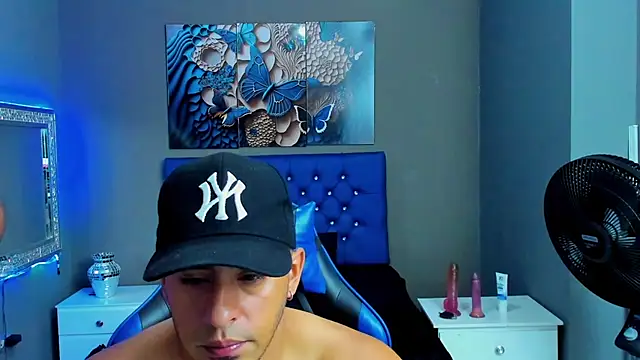AngelAndChris online show from October 2025 12:49:02 PM