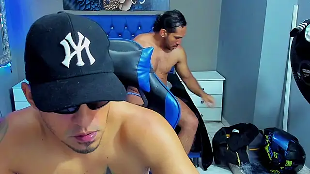 AngelAndChris online show from October 2025 01:13:01 PM