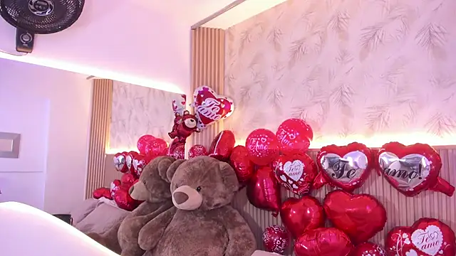 Liss-Reyes online show from February 2026 12:16:01 PM