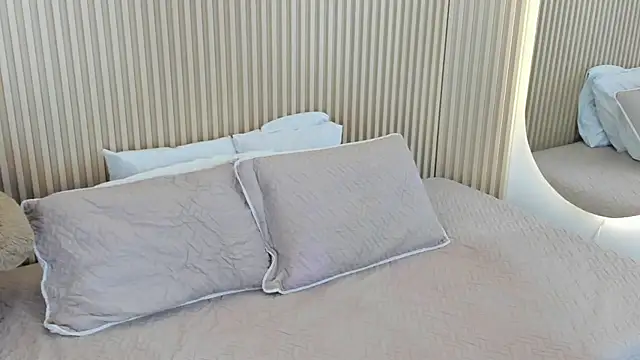 Liss-Reyes online show from February 2026 12:05:02 PM