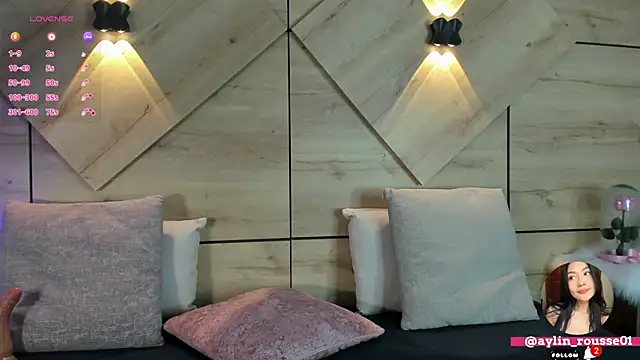 aylin rousse online show from October 2025 07:37:01 PM