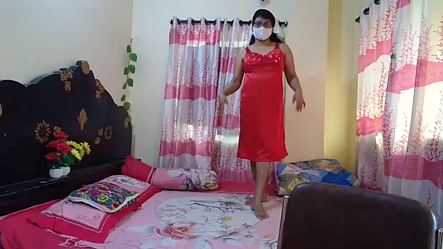 Snapshot of Elena_cruz5 chatting on February 2026 03:40:02 AM Elena cruz5 online show from February 2026 03:40:02 AM