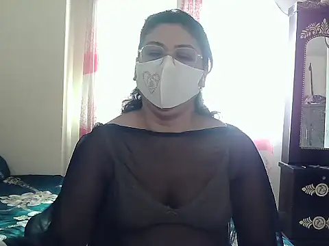 Snapshot of Elena_cruz5 chatting on September 2025 02:29:02 AM Elena cruz5 online show from September 2025 02:29:02 AM