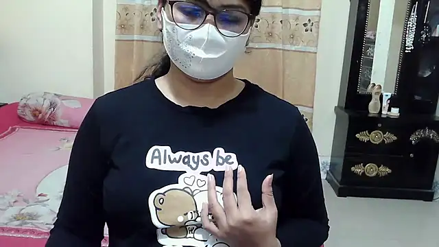 Snapshot of Elena_cruz5 chatting on November 2025 12:17:01 PM Elena cruz5 online show from November 2025 12:17:01 PM