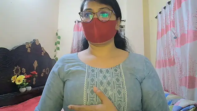 Snapshot of Elena_cruz5 chatting on March 2026 06:41:01 PM Elena cruz5 online show from March 2026 06:41:01 PM