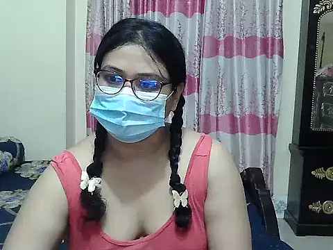 Snapshot of Elena_cruz5 chatting on September 2025 01:14:01 PM Elena cruz5 online show from September 2025 01:14:01 PM