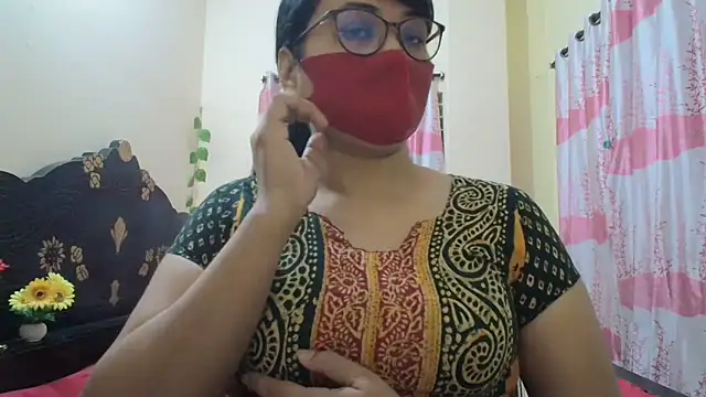 Elena cruz5 online show from March 2026 05:30:01 PM