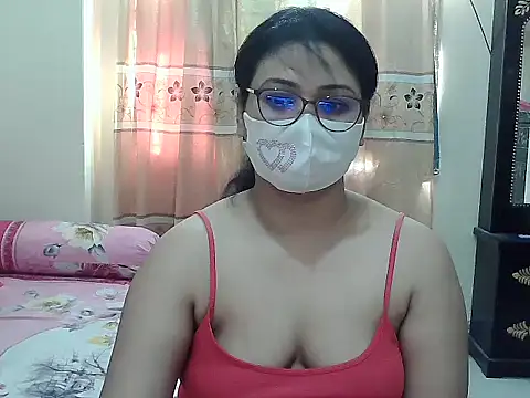 Snapshot of Elena_cruz5 chatting on November 2025 01:09:02 AM Elena cruz5 online show from November 2025 01:09:02 AM