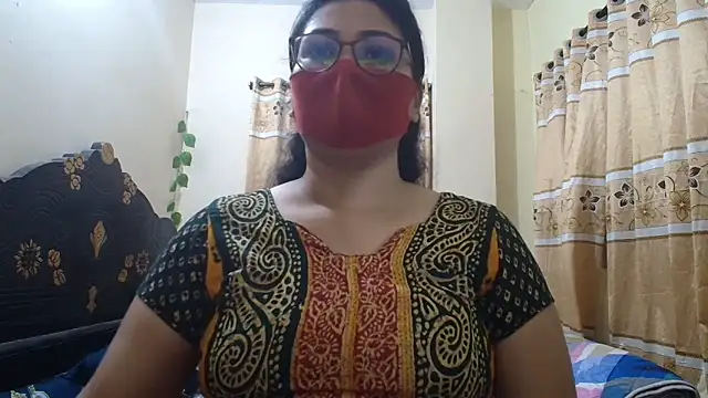 Elena cruz5 online show from March 2026 06:09:02 PM