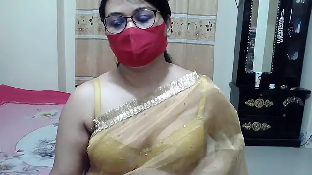 Snapshot of Elena_cruz5 chatting on December 2025 11:15:02 PM Elena cruz5 online show from December 2025 11:15:02 PM