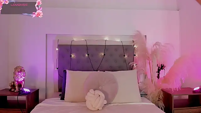 Snapshot of lea_walkerr chatting on January 2026 07:40:01 PM lea walkerr online show from January 2026 07:40:01 PM