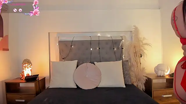 Snapshot of lea_walkerr chatting on February 2026 07:35:01 PM lea walkerr online show from February 2026 07:35:01 PM