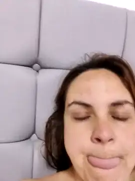 CARITOMIO online show from February 2026 01:01:01 PM