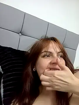 CARITOMIO online show from November 2025 11:43:02 PM